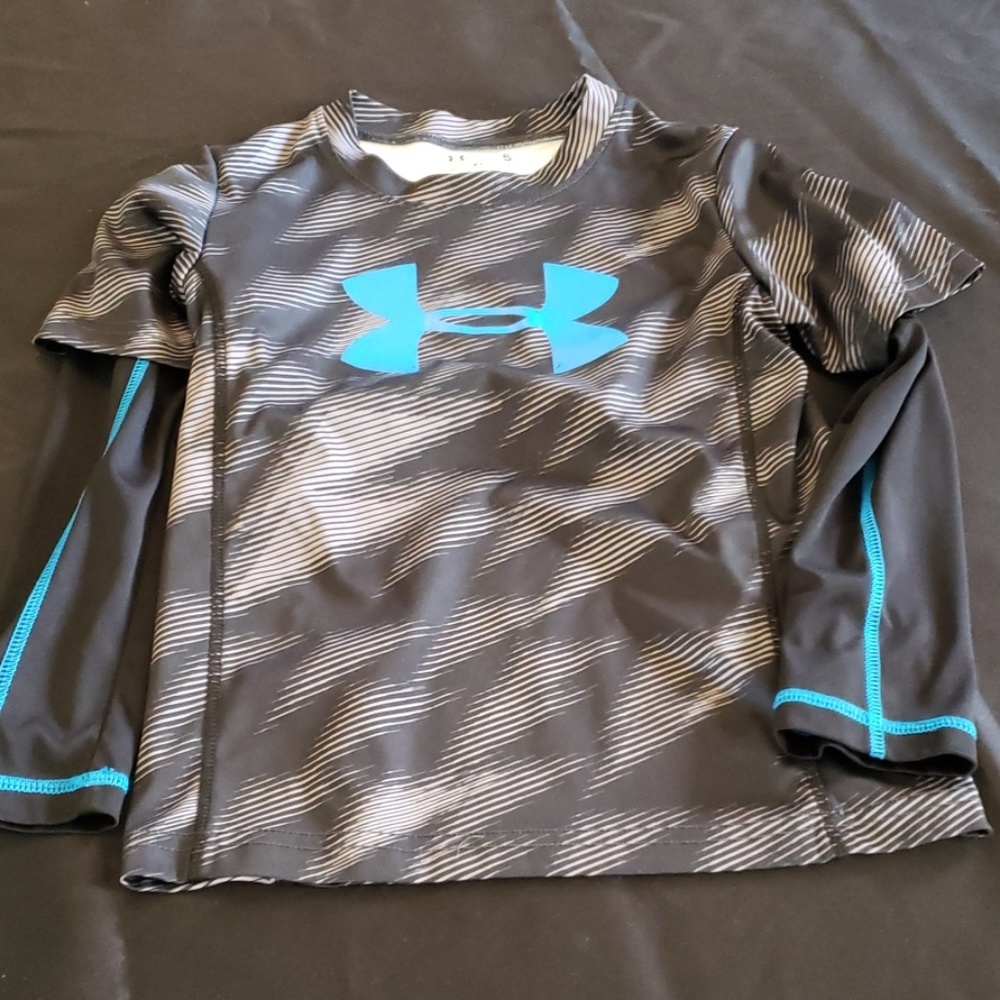Boys Under Armour long sleeve shirt